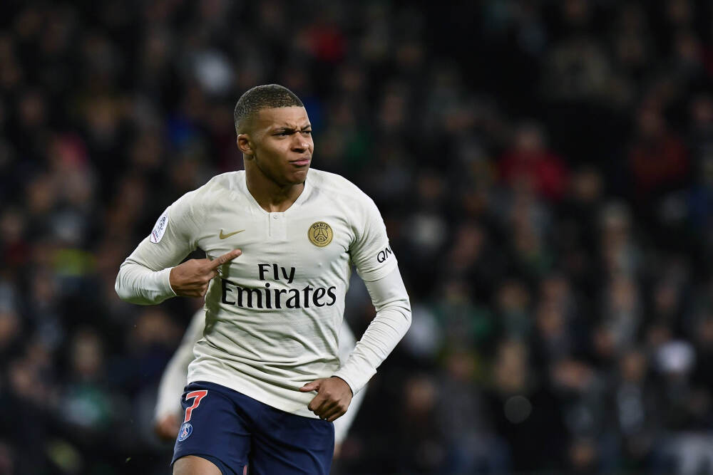 马斯克身家超7490亿美元！每天花掉1.8亿也要到80岁才用完